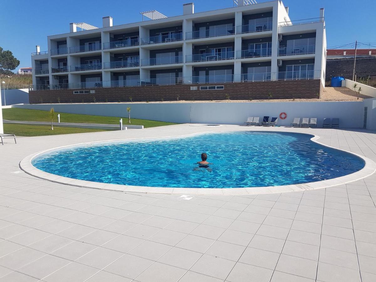 Sonho Do Mar Ap. Apartment Nazare Exterior photo